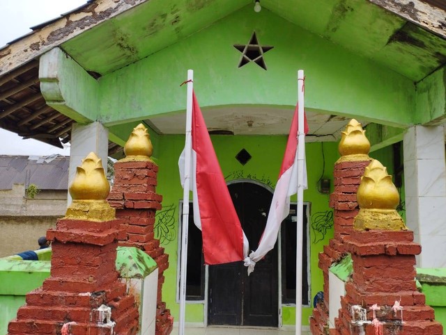 Aliran sesat di Tangerang yang dipimpin Abah Ali, pengikutnya memuja kuburan kosong. Foto: Dok. Istimewa