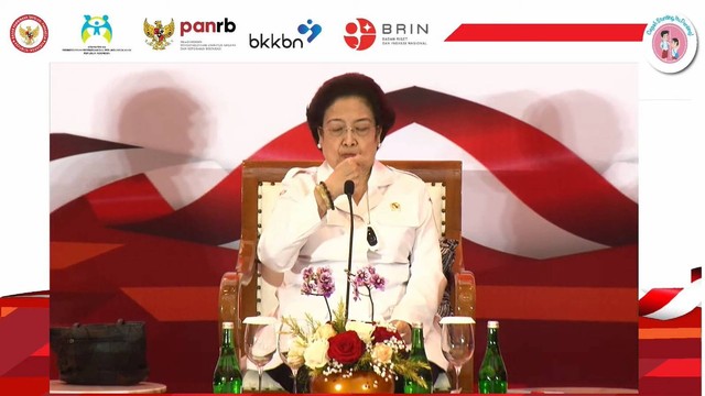 Presiden Indonesia kelima Megawati Soekarnoputri menjadi keynote speech dalam gerakan semesta berencana mencegah stunting. Foto: Youtube/BKKBN