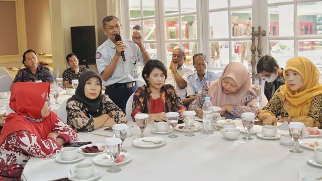 Ganjaran Buruh Berjuang Jembatani Kepentingan Buruh Dan Pengusaha ...