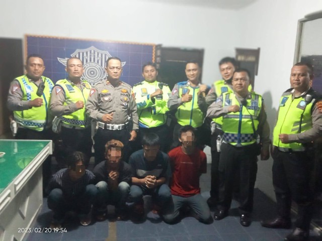 Empat Pak Ogah yang diamankan Polresta Bandar Lampung, Senin (20/2). Foto: Satlantas Polresta Bandar Lampung