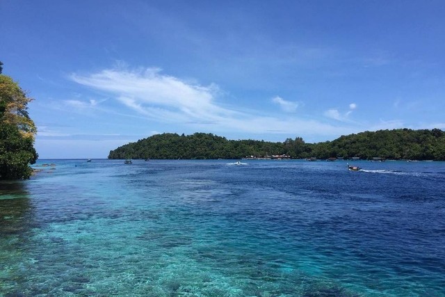 Objek wisata pantai iboih Sabang. Foto: Zuhri Noviandi/kumparan