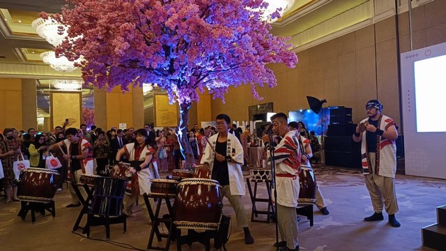 Perayaan ulang tahun Kaisar Jepang Naruhito yang diselenggarakan Kedutaan Besar Jepang di Indonesia di Hotel Mulia, Jakarta, Kamis (23/2/2023). Foto: Thomas Bosco/kumparan