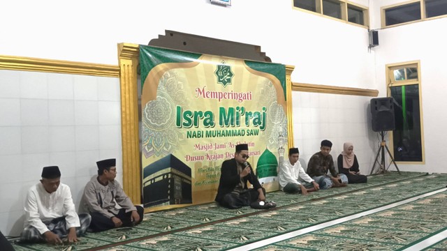 Foto kegiatan Isra Miraj ke-144H Dusun Krajan, Banjarsari, Pacitan (Foto : Dokumentasi Pribadi)