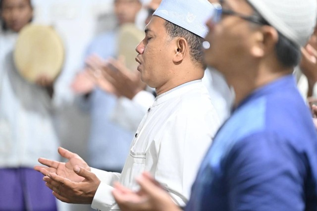 Ilustrasi sholawat thoriqoh (Unsplash).
