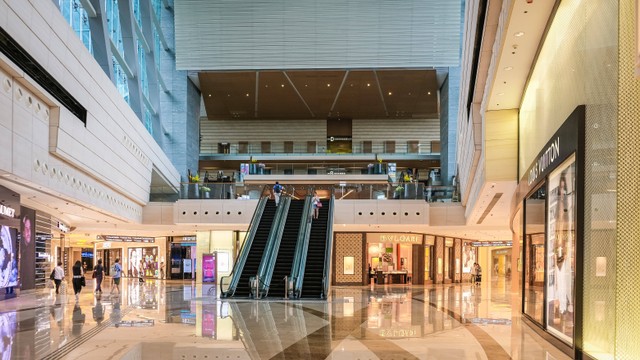 Ilustrasi Mall Dekat Ancol, Foto: Pexels/Magda Ehlers