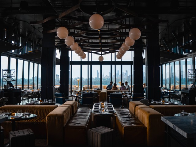 6 Restoran untuk Meeting di Jakarta Selatan Paling Nyaman | kumparan.com