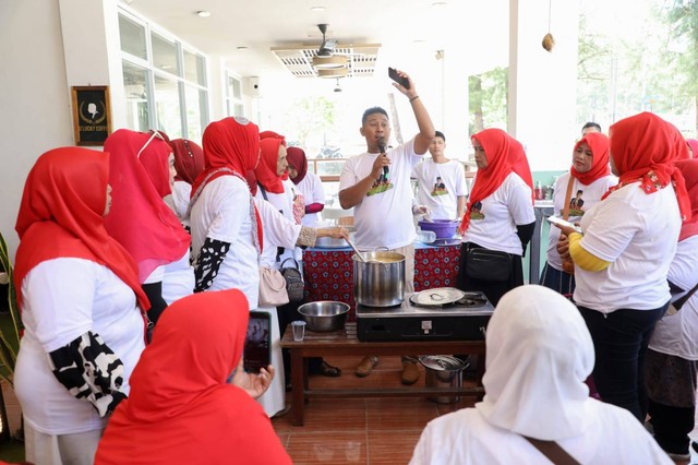 Espas Sahabat Sandiaga majukan ekonomi Bengkulu lewat budidaya jeruk kalamansi.  Foto: Dok. Istimewa