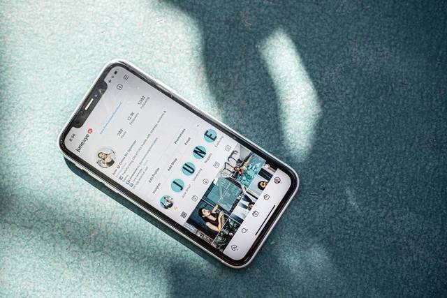 Mengapa Instagram Tidak Bisa di Update? Foto: Unsplash.com.
