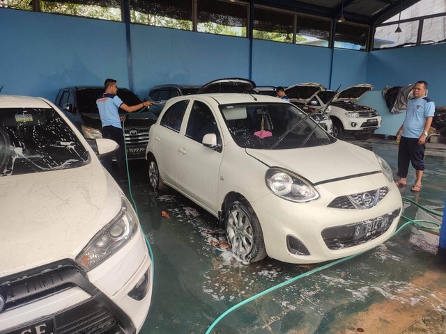 Rupbasan Mojokerto Rawat Luar Dalam Mobil Rampasan Jaga Kualitas Barang Bukti (Foto:HumasRupMoker)