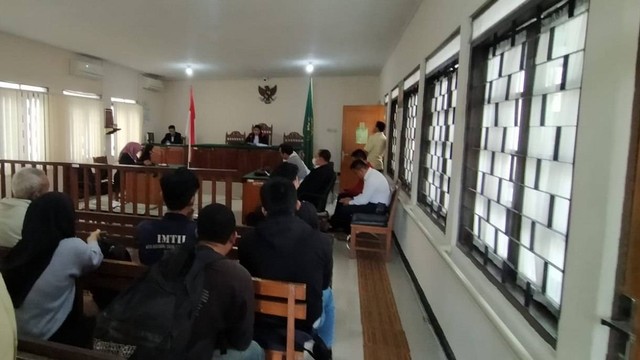 Gugatan praperadilan Sugeng Guruh Gautama Legiman, sopir Audi di kecelakaan Selvi Amalia, ditolak hakim PN Cianjur. Foto: Dok. Istimewa