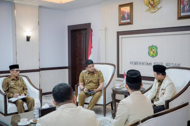 Bobby Menerima Kunjungan Pemuda Muhammadiyah Foto: Pemko Medan