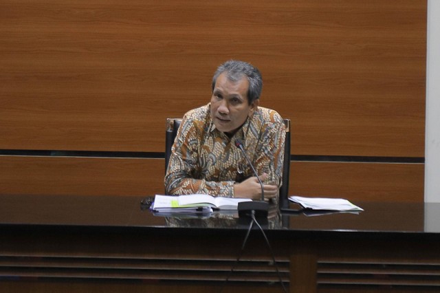 Deputi Bidang Pencegahan KPK, Pahala Nainggolan memberikan keterangan kepada wartawan di ruang konferensi pers KPK, Jakarta pada Rabu 1 Maret 2023. Foto: Jamal Ramadhan/kumparan