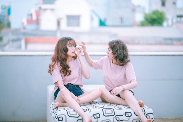 Ilustrasi deep talk dengan teman. Sumber foto: Pixels