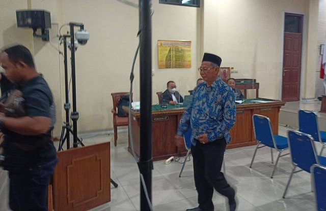 Pernah Jadi Timses Zulhas, Kades di Lampung Minta Bantu Keponakan Masuk FK Unila
