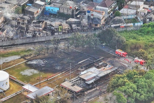 Foto udara usai kebakaran di Depo Pertamina Plumpang, Jakarta, Sabtu (4/3/2023). Foto: Instagram/@pakindro