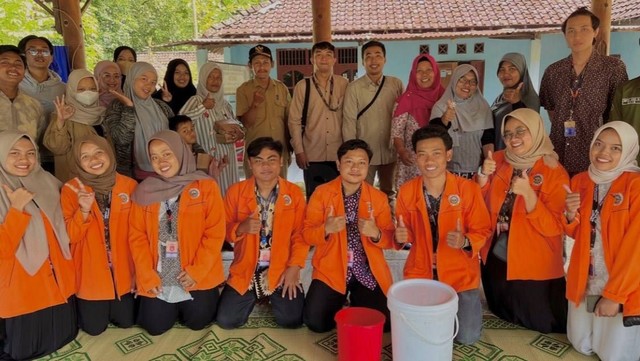 Kkn Uad Di Bantul Ajak Warga Kelola Sampah Organik