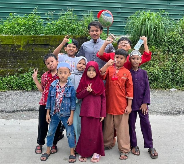 Foto di salah satu Sanggar Belajar di daerah Pantai Dalam Kuala Lumpur, Malaysia.