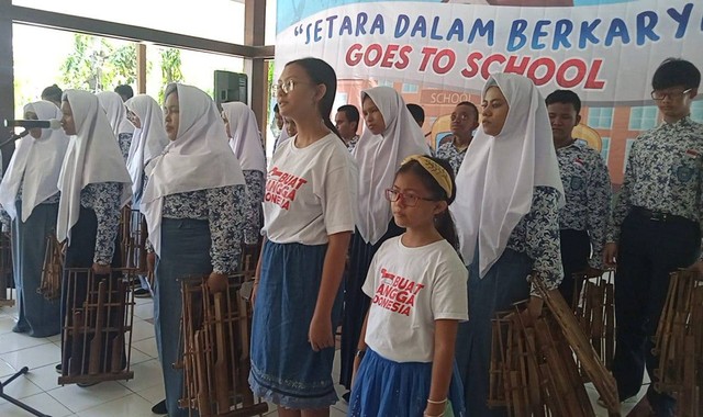 Kolaborasi Anak-anak Tunanetra dan Komunitas ACI Sambut Hari Musik Nasional (130161)