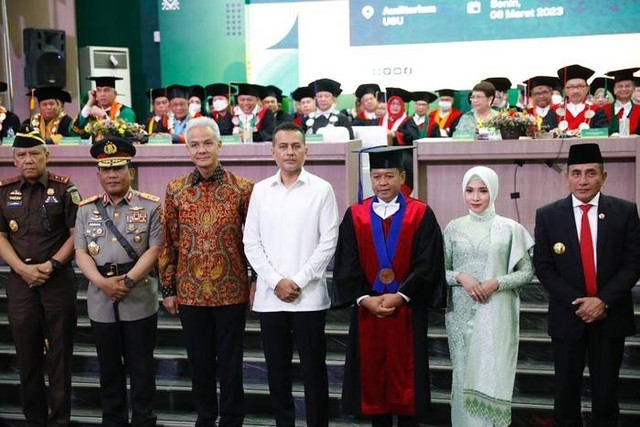 Pengukuhan Rektor USU Muryanto Amin menjadi Guru Besar. 