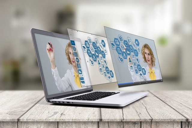 Ilustrasi Arti Virtual dalam Komunikasi Daring. (Foto: MediaModifier by https://pixabay.com/id/).