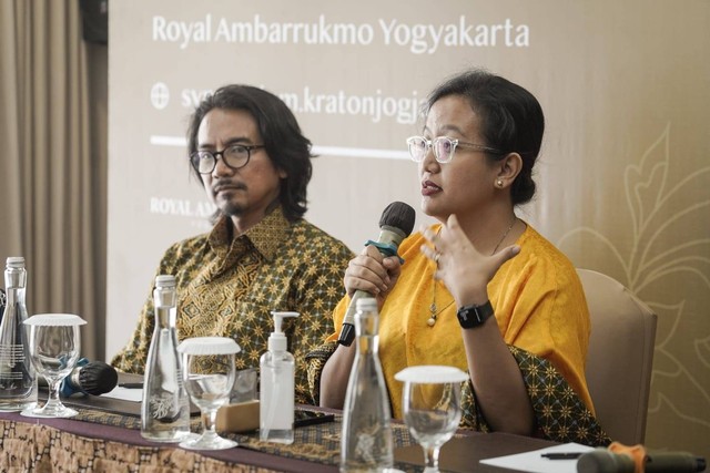 KPH Notonegoro (kiri) dan GKR Hayu (kanan). Foto: Humas Pemda DIY