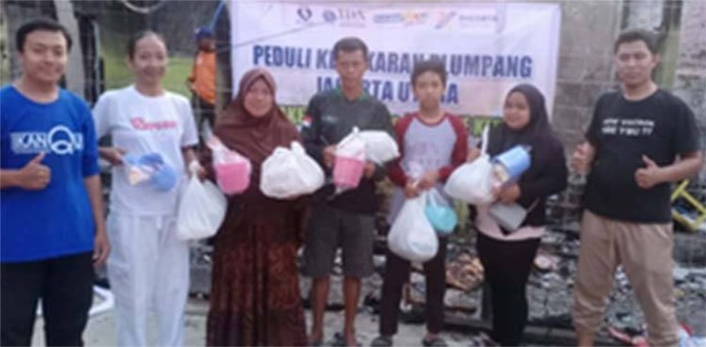 TDA Peduli Serahkan Bantuan Donasi untuk Korban Kebakaran Plumpang Jakarta Utara (241105)