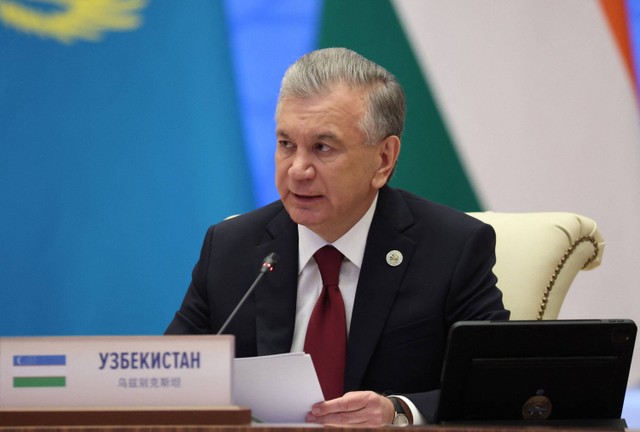 Presiden Uzbeksistan Shavkat Mirziyoyev. Foto: Sergei BOBYLYOV / SPUTNIK / AFP
