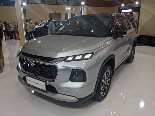 Suzuki Grand Vitara di pameran Jakarta Auto Week 2023.  Foto: Sena Pratama/kumparan