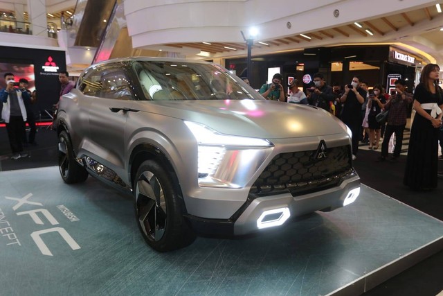 Mitsubishi XFC Concept tebar pesona di Medan. Foto: Istimewa