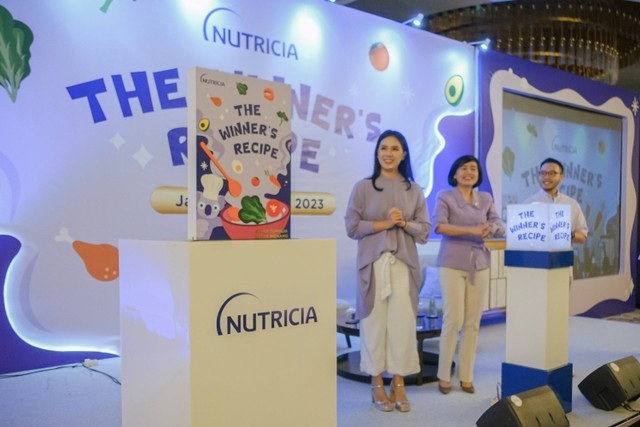 Nutricia menggelar talkshow serta meluncurkan buku bertajuk The Winner's Recipe'di St Regis, Jakarta, Sabtu (11/3/2023). Foto: Jamal Ramadhan/kumparan