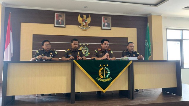 Kepala Kejaksaan Negeri Cianjur Yudi Prihastono (Kedua dari kanan). Foto: Dok. Istimewa