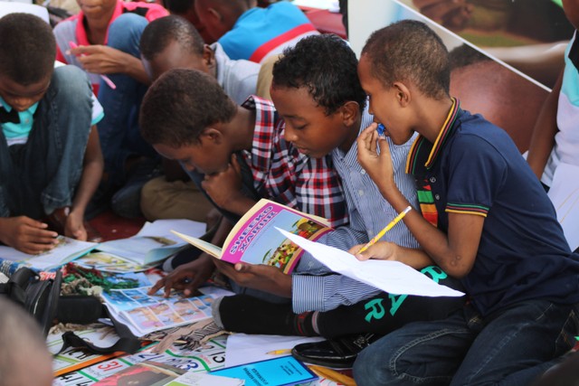 Ilustrasi anak-anak yang sedang belajar. Foto: Unsplash