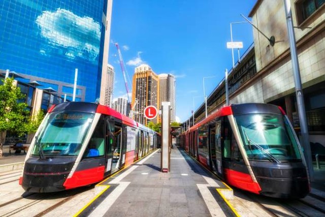 Ilustrasi Perbedaan LRT Sumsel, LRT Jabodetabek, dan LRT Jakarta. Foto: Unsplash.