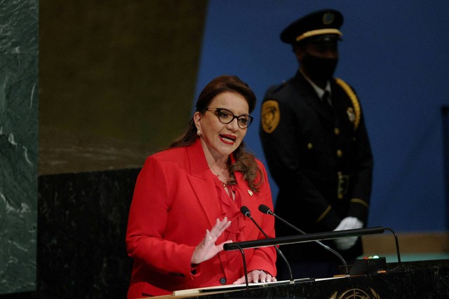 Presiden Honduras Iris Xiomara Castro. Foto: REUTERS/Amr Alfiky