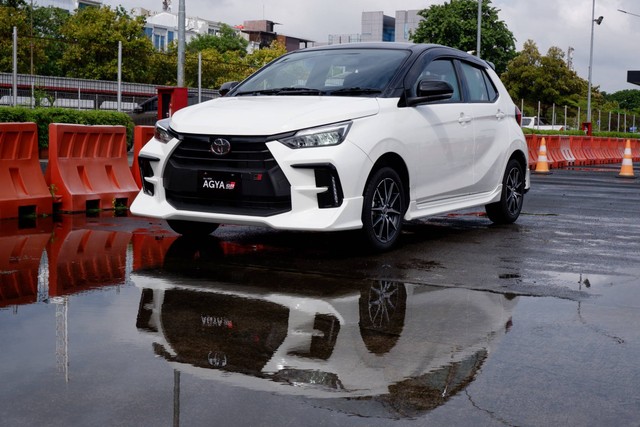 All New Toyota Agya GR Sport tampil lebih garang dan sporty. Foto: Aditya Pratama Niagara/kumparan