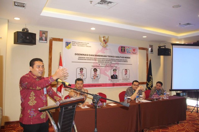 Kakanwil Kemenkumham Sulteng memberikan pengarahan