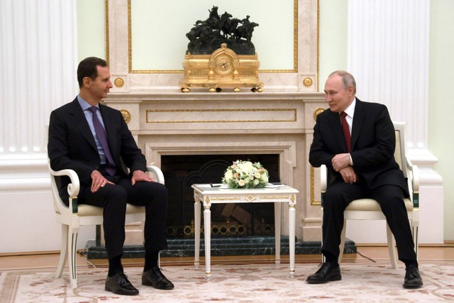 Presiden Rusia Vladimir Putin menghadiri pertemuan dengan Presiden Suriah Bashar al -Assad di Kremlin di Moskow, Rusia. Foto: Sputnik/Vladimir Gerdo/Pool via REUTERS
