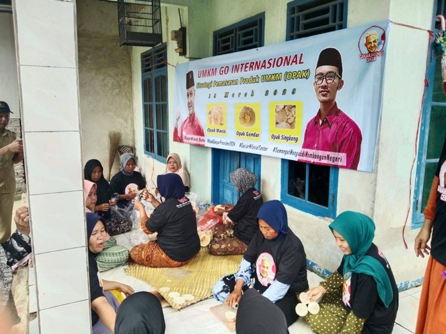 Workshop pemasaran produk opak yang digelar GMC Banten untuk membuka peluang usaha warga. Foto: Dok. Istimewa
