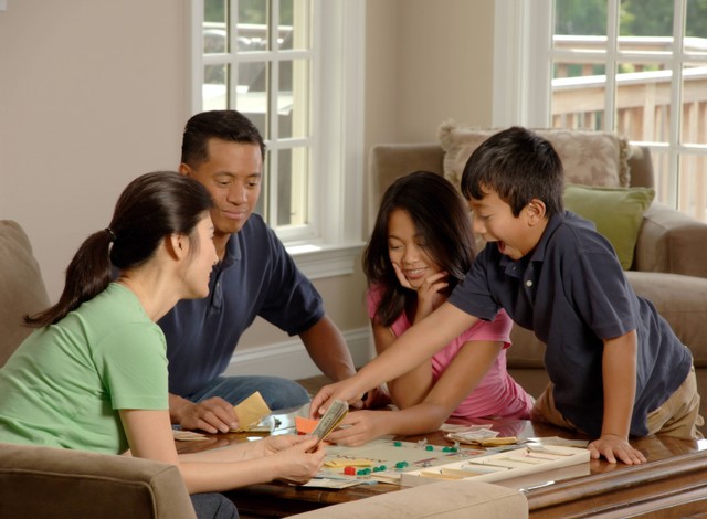 Ilustrasi Kata-Kata Quality Time dengan Keluarga Tercinta, Sumber Foto Unsplash/National Cancer Institute