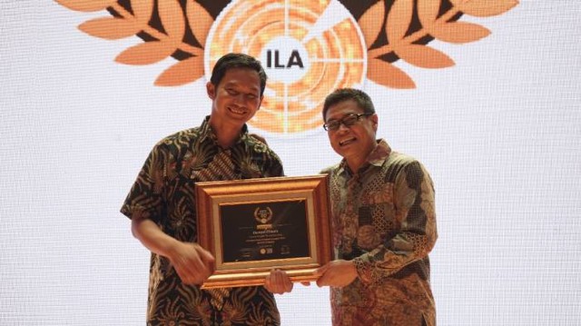 Dompet Dhuafa kembali torehkan prestasi di ajang bergengsi Indonesia Industry Leadership (ILA), pada Kamis (16/3/2023). 