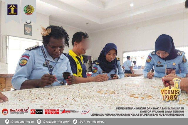 https://lapaspermisan.kemenkumham.go.id/berita-utama/lapas-permisan-terima-kunjungan-studi-tiru-kegiatan-batik-dari-lpp-manokwari