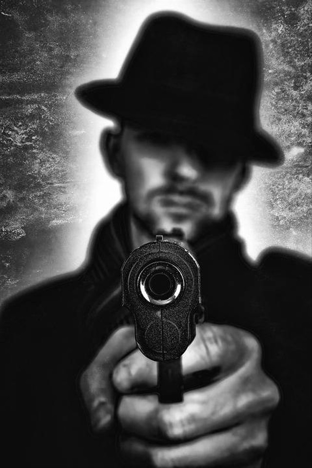 Keterangan Gambar: Ilustrasi/artistik seorang pria menodongkan pistol. Sumber: Pixabay.com