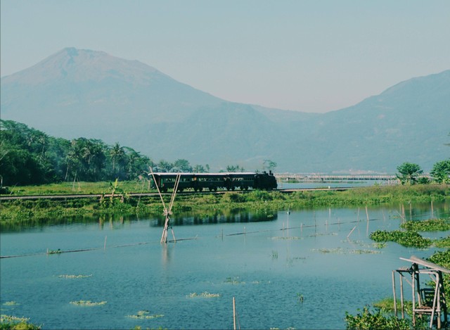  Destinasi Wisata Ambarawa untuk Keluarga. Sumber: Unsplash/Arraihan.