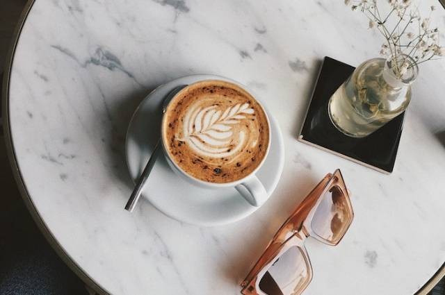 Inspirasi macam macam kopi di cafe, sumber foto: Beyza Erdem by pexels.com