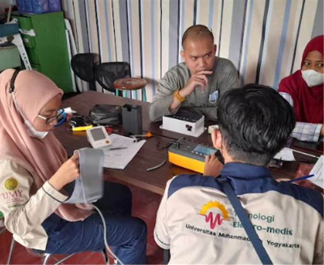 Inovatif, Dosen UMY Lakukan Perbaikan Alat Kesehatan Untuk Tingkatkan Pelayanan
