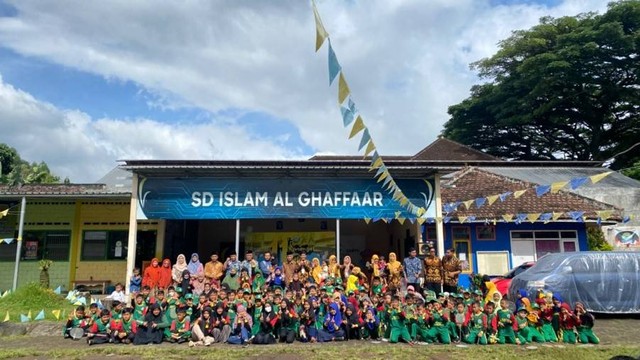 PMM UMM 47 Membantu Menyukseskan Acara Fosa di SD Islam Al-Ghaffaar Malang (Dok/Pribadi)