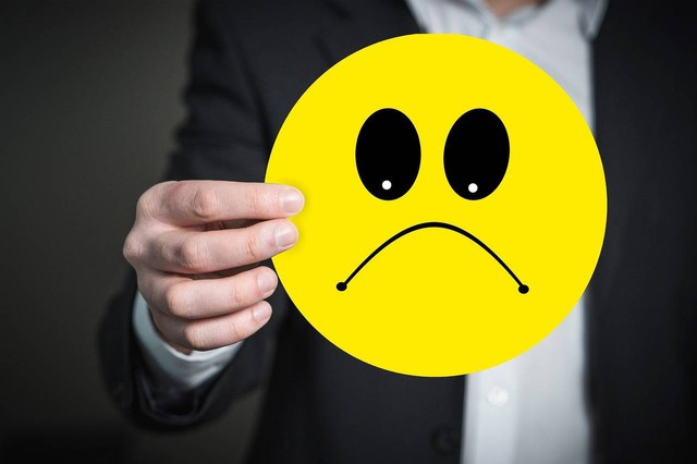 Ilustrasi Cara Menghilangkan Bad Mood Lewat Chat. Sumber: Pixabay