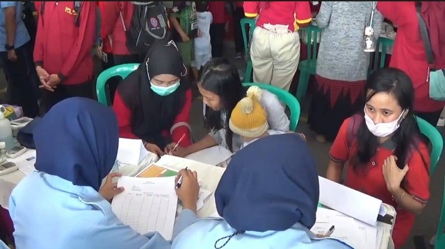 Targetkan Surabaya Zero Stunting, 1.500 Perawat Kawal Gizi Para Balita 1 Targetkan Surabaya Zero Stunting, 1.500 Perawat Kawal Gizi Para Balita (1)