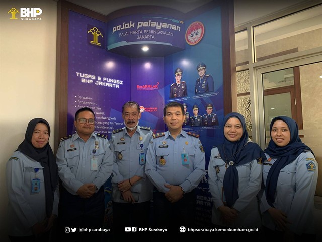 dok. Humas BHP Surabaya/BHP Surabaya bersama dengan Kepala BHP Jakarta, Amien Fajar Ocham