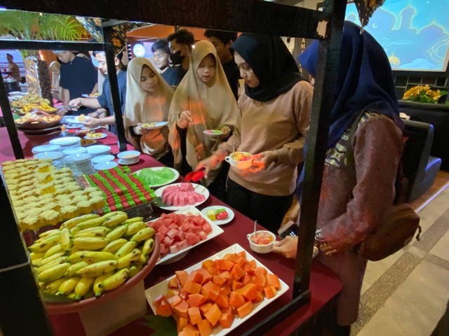 Hotel Transera Pontianak hadirkan menu nusantara selama Ramadhan. Foto: Lydia Salsabila/Hi!Pontianak